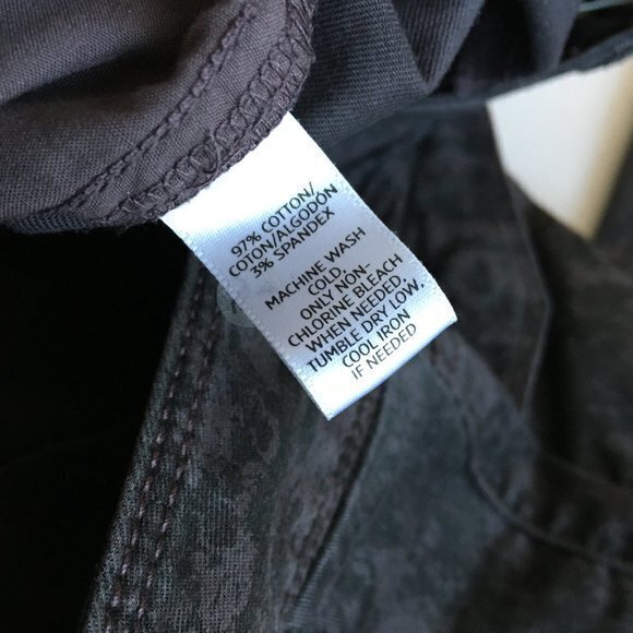 LOFT ~ Julie fit snakeskin print Skinny Jeans - Picture 4 of 8